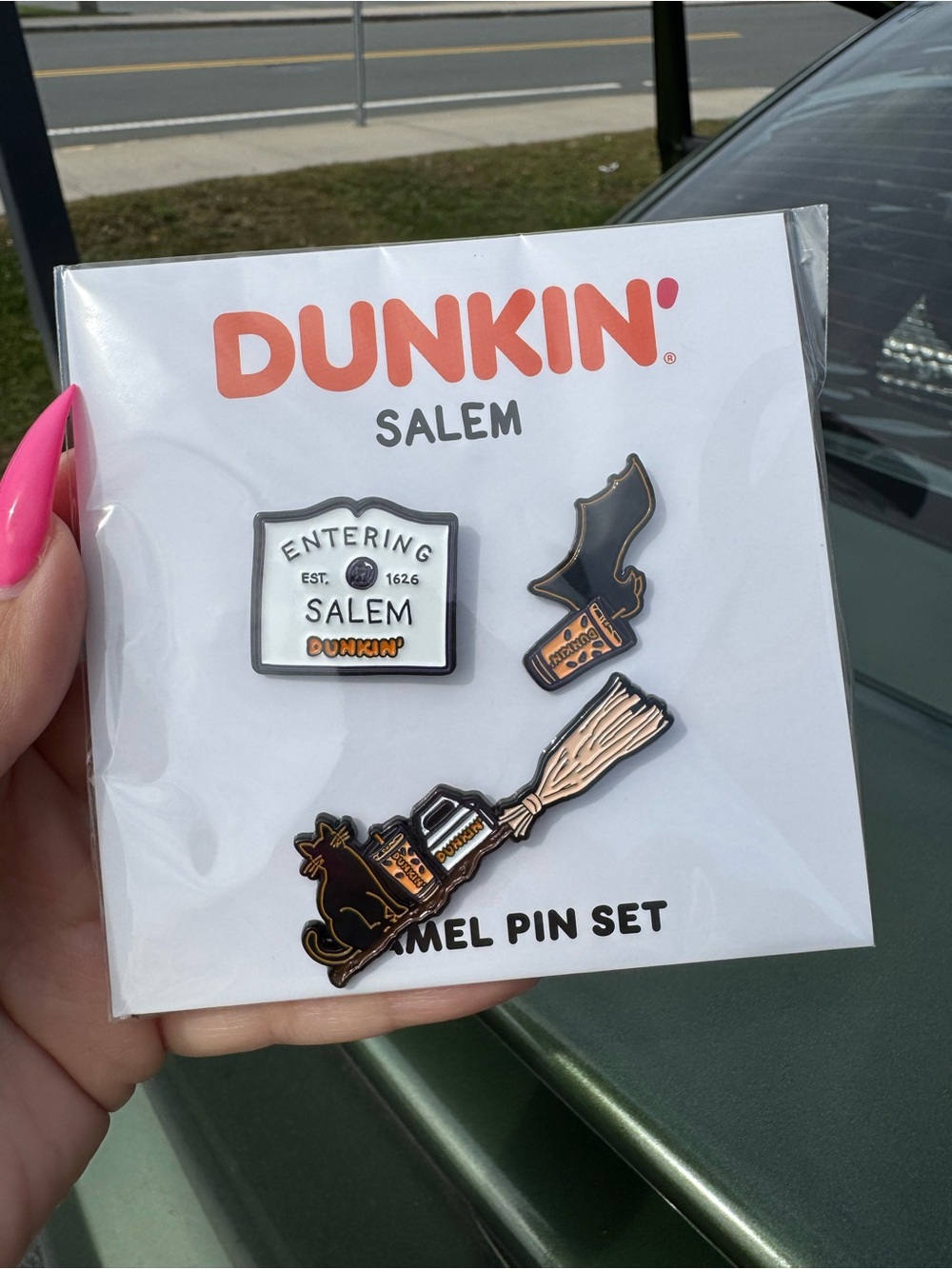 Salem runs on Dunkin pin set 2026